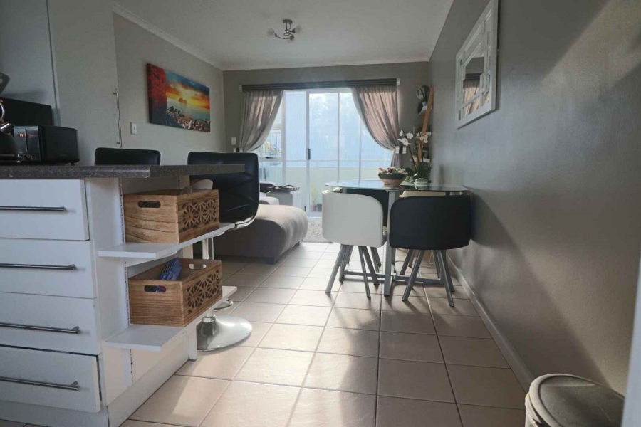 2 Bedroom Property for Sale in Parklands Western Cape